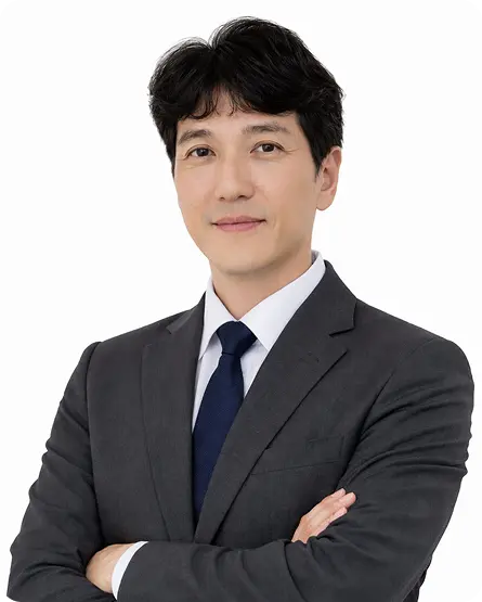 CEO Hong Seok Lee Portrait